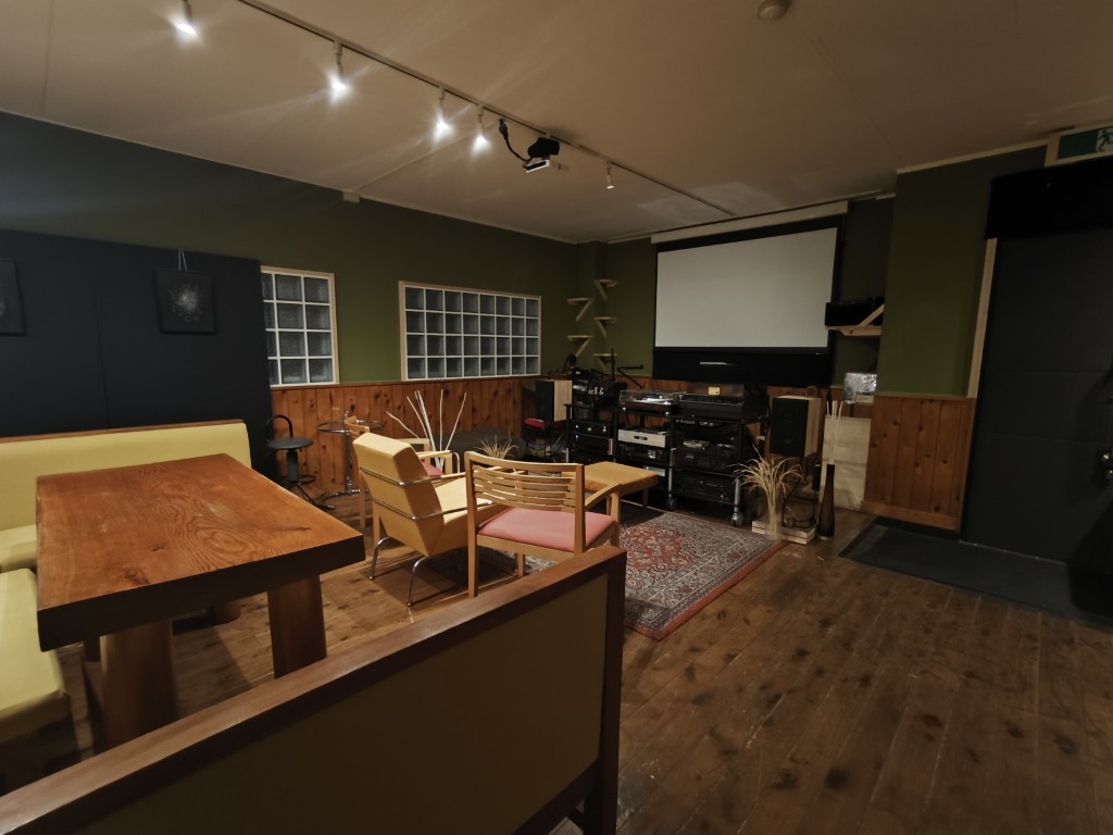 キャンプラ株式会社の体験会場